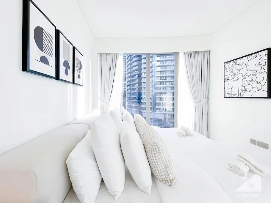 Luxury & Elegance In Downtown Fountain Views Apartment Dubai United Arab Emirates