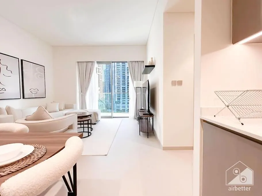 Luxury & Elegance In Downtown Fountain Views Apartment Dubai United Arab Emirates